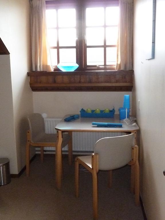 Chez Louise Hotel Naaldwijk Kamer foto