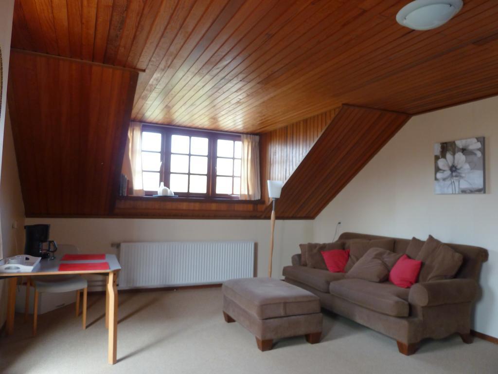 Chez Louise Hotel Naaldwijk Kamer foto